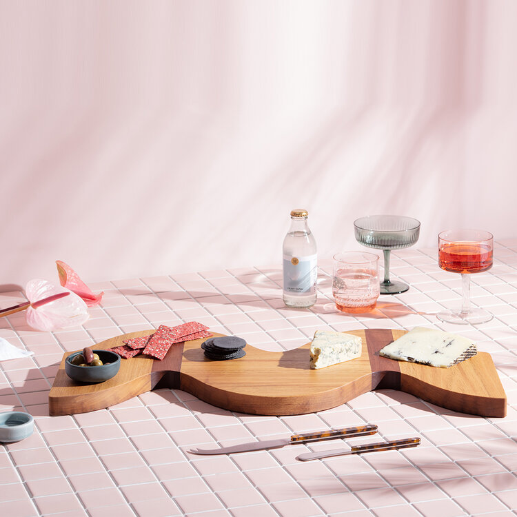 Squiggle+Serving+Board+lifestyle